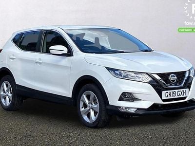 Used Nissan Qashqai Acenta Premium 116 HP (85 kW) 2019 White SUV