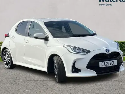 Used Toyota Yaris Design 2021 White Hatchback