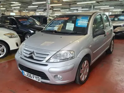 Used Citroën C3 110 HP (80 kW) 2006 Silver Hatchback