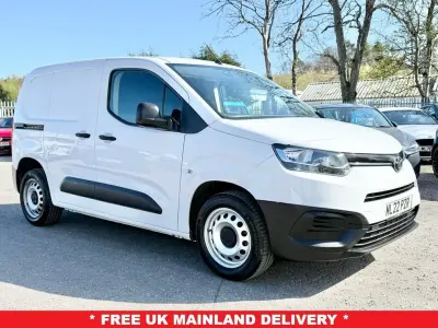 Used Toyota Proace Active 100 HP (73 kW) 2022 White MPV
