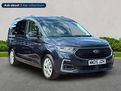 Used Ford Grand Tourneo Connect Titanium 115 HP (84 kW) 2025 Blue MPV
