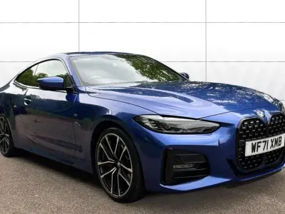 Usado BMW 420 M Sport 184 HP (135 kW) 2021 Azul Coupé
