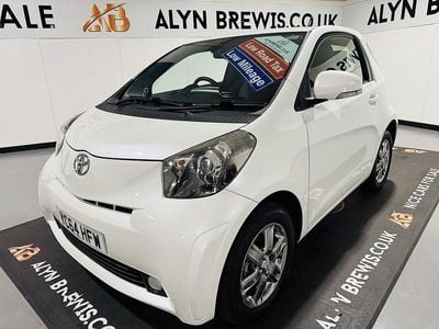 Toyota iQ