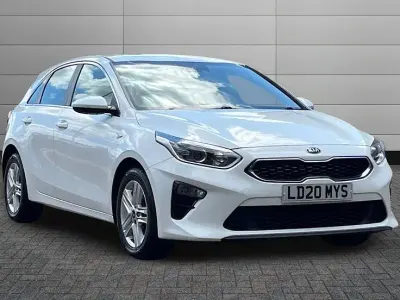 Used Kia Ceed 118 HP (86 kW) 2020 White Hatchback