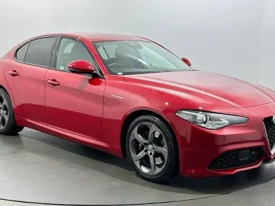 Begagnad Alfa Romeo Giulia Veloce 280 HK (205 kW) 2019 Röd Sedan