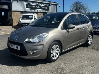 Begagnad Citroën C3 VTR Sport 2011 Beige Halvkombi