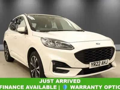 Usado Ford Kuga ST-Line X 2022 Branco SUV