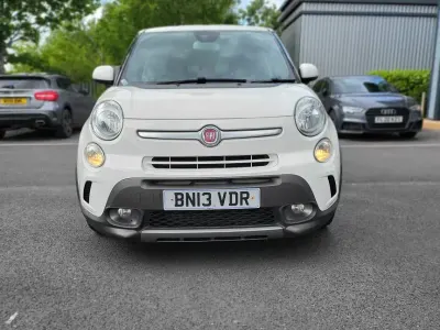 Used Fiat 500L Trekking 105 HP (77 kW) 2013 White MPV