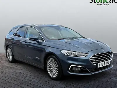 Used Ford Mondeo Titanium 188 HP (138 kW) 2021 Blue Estate