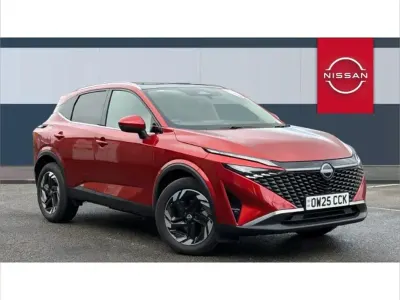 Used Nissan Qashqai N-Connecta 138 HP (101 kW) 2025 Red SUV