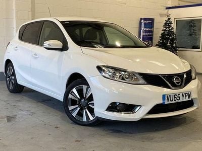 White Used 2015 Nissan Pulsar Tekna Hatchback | £5,146 (Fair price)