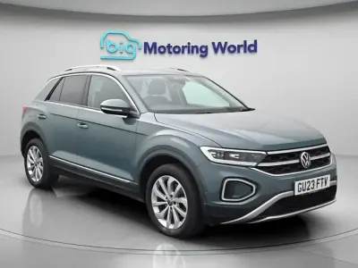 Used VW T-Roc Style 150 HP (110 kW) 2023 Blue SUV