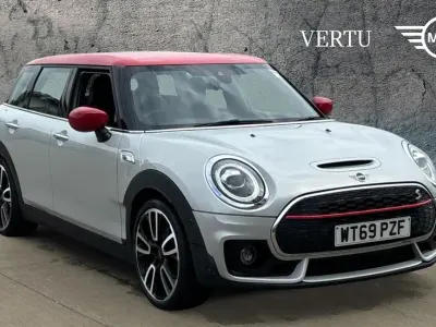 Used Mini Cooper S Clubman Sport 189 HP (139 kW) 2019 Silver Estate