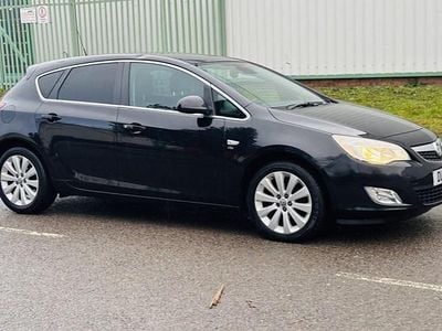 Black Used 2011 Vauxhall Astra Elite Hatchback | £2,000 (Good price)
