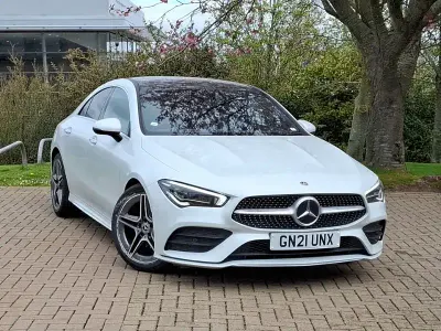 Usado Mercedes CLA180 AMG Line Premium Plus 136 HP (100 kW) 2021 Branco Sedan