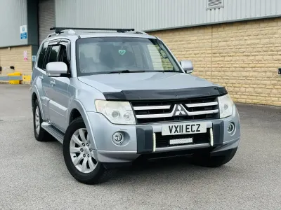 Used Mitsubishi Shogun Elegance 197 HP (144 kW) 2011 Silver SUV