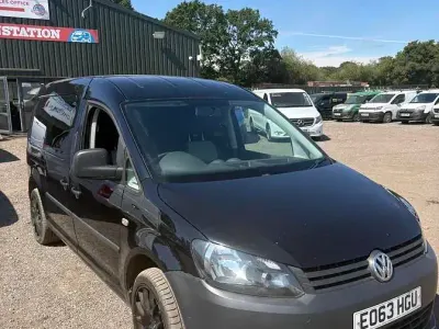 Used VW Caddy Maxi 140 HP (102 kW) 2013 Black MPV