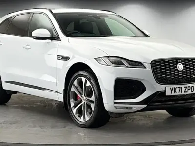 Used Jaguar F-Pace R-Dynamic 300 HP (220 kW) 2021 Exterior paint  yulong white SUV