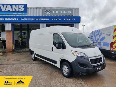 White Used 2020 Peugeot Boxer Van | £12,691 (Good price)