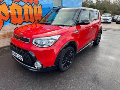 Red Used 2015 Kia Soul SUV | £4,995 (Fair price)