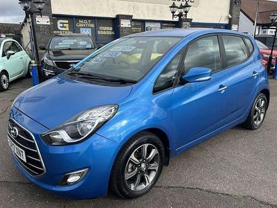 Used Hyundai ix20 SE 90 HP (66 kW) 2017 Blue Hatchback