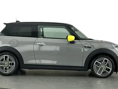 Used Mini Cooper S Hatch 135 kW (184 HP) 2021 Hatchback