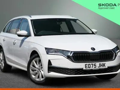Used Skoda Octavia SE L 147 HP (108 kW) 2025 White Estate