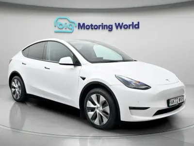 Used Tesla Model Y Long Range AWD 378 kW (514 HP) 2022 White SUV