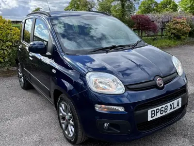 Gebraucht Fiat Panda Lounge 69 PS (50 kW) 2018 Blau Kleinwagen