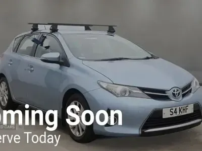 Used Toyota Auris