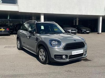 Używany Mini Cooper Countryman Classic 134 KM (98 kW) 2019 Szary SUV