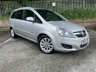 Used Vauxhall Zafira Design Edition 2014 Silver MPV