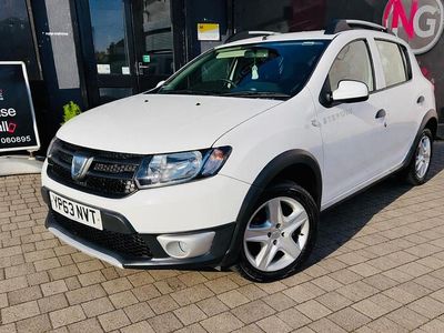Used Dacia Sandero Ambiance 90 HP (66 kW) 2013 White Hatchback