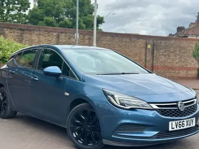 Begagnad Vauxhall Astra