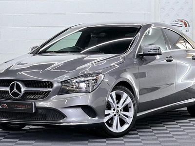Usado Mercedes CLA180 2018 Cinzento Sedan