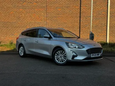 Used Ford Focus Titanium 120 HP (88 kW) 2020 Silver Estate