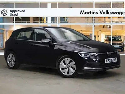 Second-hand VW Golf VIII 130 CP (95 kW) 2020