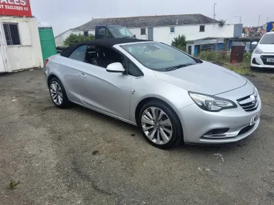 Used Vauxhall Cascada Elite 200 HP (147 kW) 2015 Silver Cabriolet