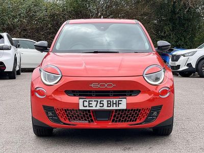 New Fiat 600 S 99 HP (72 kW) 2025 Red SUV