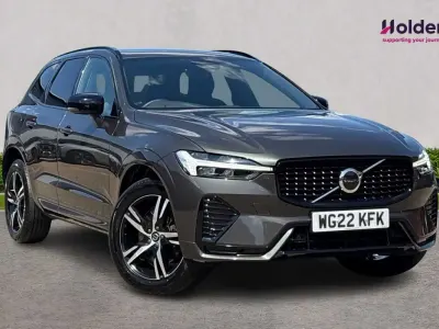 Used Volvo XC60 R-Design 194 HP (142 kW) 2022 SUV