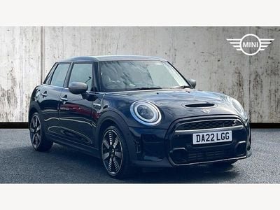 Used Mini Cooper S Exclusive 176 HP (129 kW) 2022 Black Hatchback
