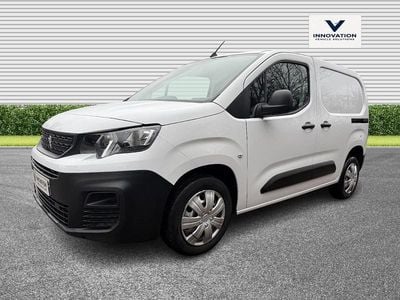 White Used 2024 Peugeot Partner Premium MPV | £11,750 (Good price)
