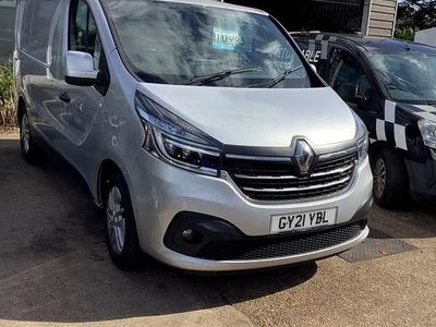Used Renault Trafic 120 HP (88 kW) 2021 Silver MPV