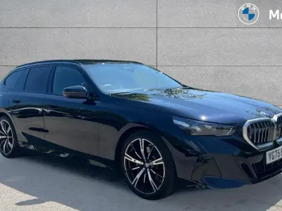 Usado BMW 530e M Sport 295 CV (216 kW) 2025 Negro Familiar