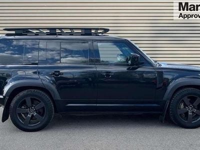 Usado Land Rover Defender HSE Dynamic 300 HP (220 kW) 2022 Preto SUV