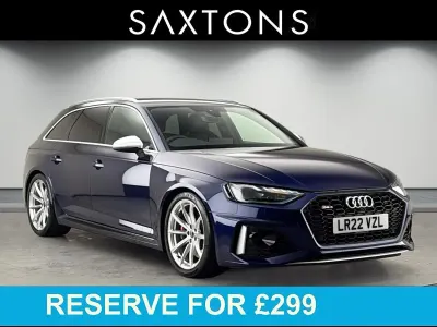 Used Audi RS4 Comfort 450 HP (330 kW) 2022 Navarra blue metallic/navarra blue metallic Estate