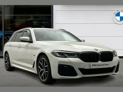 Used BMW 530e M Sport 288 HP (211 kW) 2023 White Estate