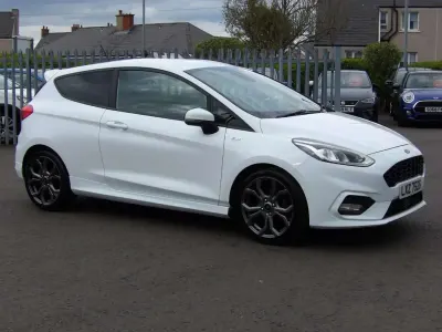 Usado Ford Fiesta ST-Line X 2018 Blanco Utilitario