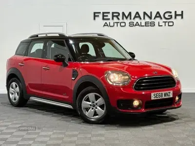 Used Mini Cooper D Classic 150 HP (110 kW) 2019 Red Hatchback