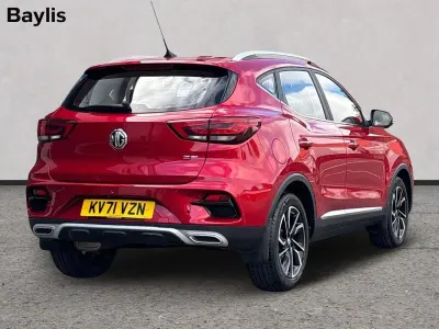 Used MG ZS Exclusive 105 HP (77 kW) 2021 Red SUV